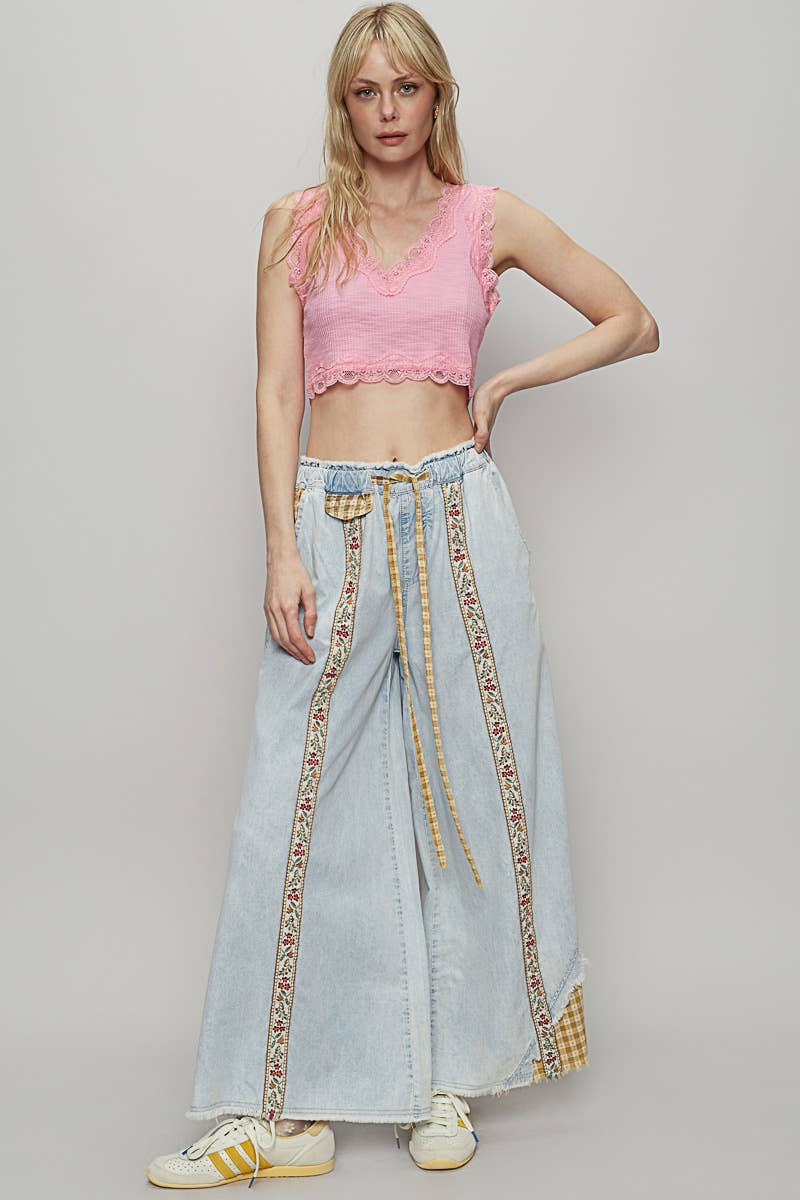 Contrast Buckle Back Floral Trim Down Woven Pants: STRIPE DENIM