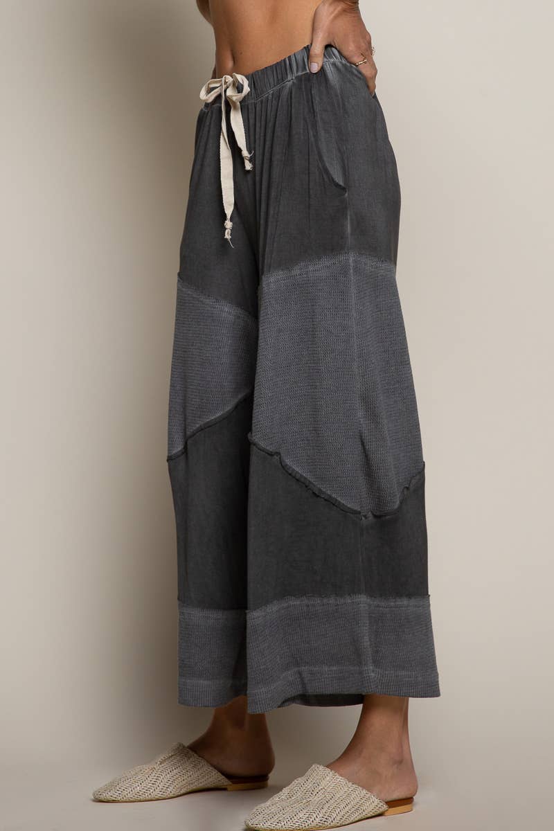 “The Cassie” Contrast ribbed elastic waist casual knit culottes pants