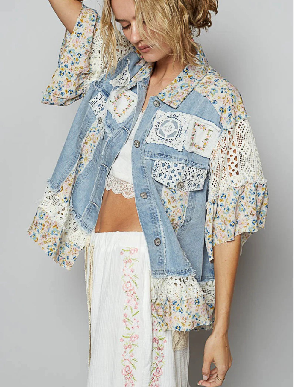 Vanity Short Sleeve Vintage Lace Patch Denim Shacket
