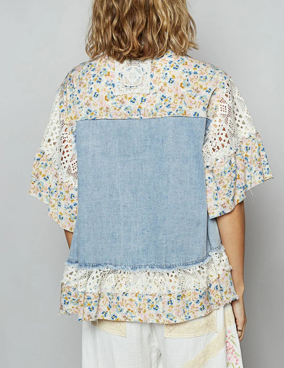 Vanity Short Sleeve Vintage Lace Patch Denim Shacket