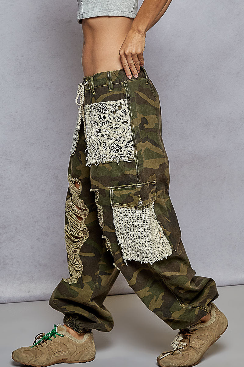 POL: Camouflage Cargo Crochet Pocket Jogger Pant