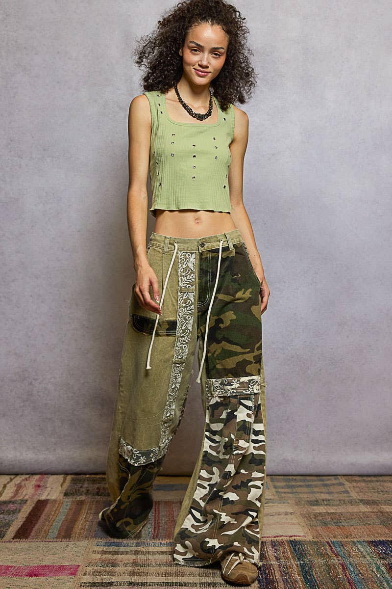 Lace-Overlay Printed Patchwork Contrast Denim Camo Waistband Pant